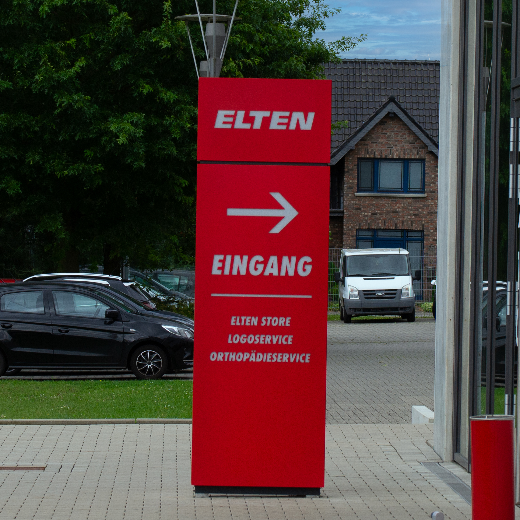 Elten Pylon