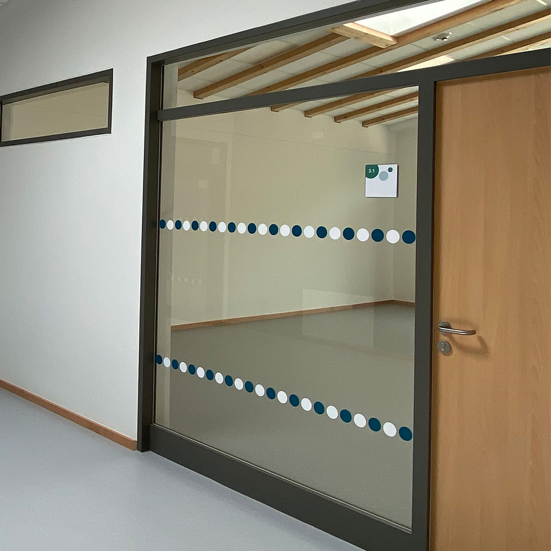 Kita Flinger Broich Durchlaufschutz und Türschilder