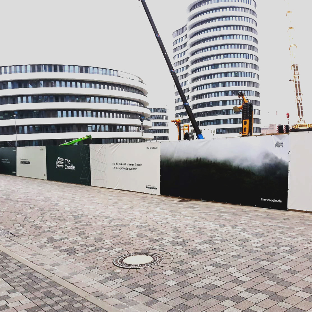 The Cradle Bauzaunbanner